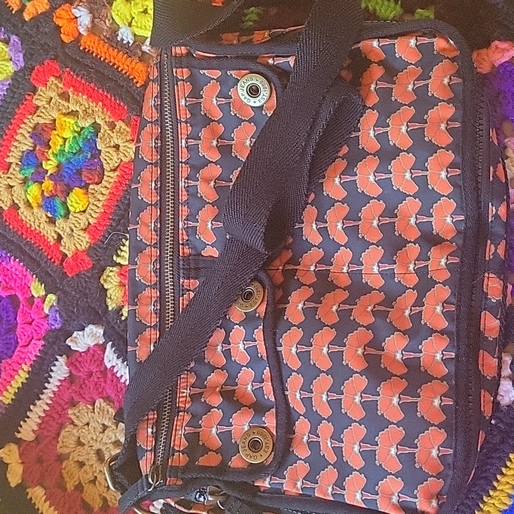 RARE GAP BAG - Picture 1 of 4